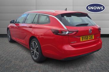 SPOTICAR Vauxhall Insignia 1.5i Turbo Gpf Sri Nav Sports Tourer Euro 6 (s/s) Used Car - Estate Petrol Red - Eastleigh - 1200556670_2