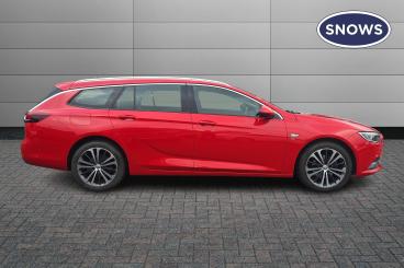 SPOTICAR Vauxhall Insignia 1.5i Turbo Gpf Sri Nav Sports Tourer Euro 6 (s/s) Used Car - Estate Petrol Red - Eastleigh - 1200556670_5