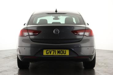 SPOTICAR Vauxhall Insignia 1.5 Turbo D Se Edition Grand Sport Euro 6 (s/s) 5d Used Car - Saloon Diesel Grey - Epsom - 1200567992_2