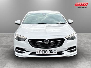 SPOTICAR Vauxhall Insignia 1.5i Turbo Sri Vx Line Nav Grand Sport Euro 6 (s/s Used Car - Saloon Petrol White - Dover - 1200606001_2