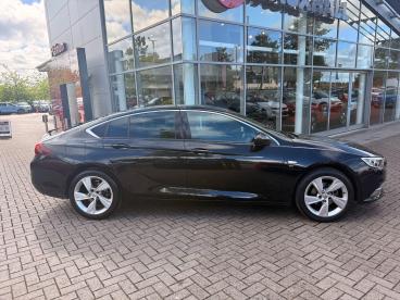 SPOTICAR Vauxhall Insignia 1.5i Turbo Sri Nav Grand Sport Euro 6 (s/s) 5dr Used Car - Saloon Petrol Black - Trowbridge - 1200606931_2