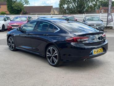SPOTICAR Vauxhall Insignia 2.0 Turbo D Blueinjection Sri Vx Line Nav Grand Sp Used Car - Saloon Diesel Blue - Billinghay - 1200609999_2