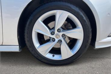 SPOTICAR Vauxhall Insignia 1.5i Turbo Sri Vx Line Nav Grand Sport Euro 6 (s/s Used Car - Saloon Petrol Silver - Portsmouth - 1200612042_5
