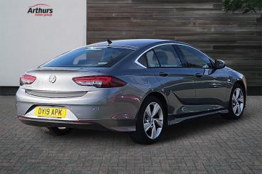 SPOTICAR Vauxhall Insignia 1.5i Turbo Gpf Sri Vx Line Nav Grand Sport Euro 6 Used Car - Saloon Petrol Grey - Newtown - 1200625343_3