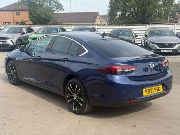SPOTICAR Vauxhall Insignia 1.5 Turbo D Ultimate Nav Grand Sport Euro 6 (s/s) Used Car - Saloon Diesel Blue - Billinghay - 1200626208_2
