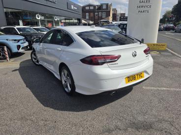 SPOTICAR Vauxhall Insignia 2.0 Turbo D Blueinjection Sri Vx Line Nav Grand Sp Used Car - Saloon Diesel White - Wakefield - 1200628140_3