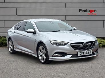 SPOTICAR Vauxhall Insignia 1.5i Turbo Gpf Sri Vx Line Nav Grand Sport Euro 6 Used Car - Saloon Petrol Silver - Derby - 1200631788_1