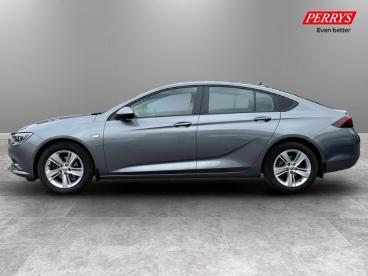 SPOTICAR Vauxhall Insignia 1.5i Turbo Gpf Design Nav Grand Sport Euro 6 (s/s) Used Car - Saloon Petrol Grey - Sittingbourne - 1200632032_4