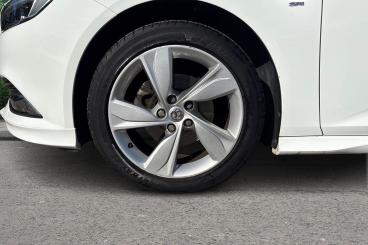 SPOTICAR Vauxhall Insignia 1.5i Turbo Sri Vx Line Nav Grand Sport Euro 6 (s/s Used Car - Saloon Petrol White - Portsmouth - 1200644472_5