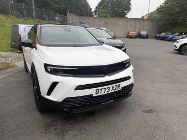 SPOTICAR Vauxhall Mokka 1.2 Turbo Gs Euro 6 (s/s) 5dr Used Car - Suv Petrol White - Colwyn Bay - 1200550718_1