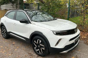 SPOTICAR Vauxhall Mokka 1.2 Turbo Elite Edition Euro 6 (s/s) 5dr Used Car - Suv Petrol White - Woolwich - 1200555206_1