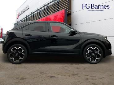 SPOTICAR Vauxhall Mokka 1.2 Turbo Ultimate Euro 6 (s/s) 5dr Used Car - Suv Petrol Black - Guildford - 1200557916_2