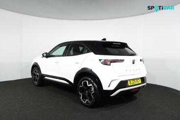 SPOTICAR Vauxhall Mokka 1.2 Turbo Ultimate Euro 6 (s/s) 5dr Used Car - Suv Petrol White - Uk - 1200563148_4