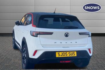 SPOTICAR Vauxhall Mokka 1.2 Turbo Sri Nav Premium Euro 6 (s/s) 5dr Used Car - Suv Petrol White - Eastleigh - 1200564011_2