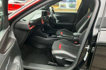 SPOTICAR Vauxhall Mokka 1.2 Turbo Gs Line Auto Euro 6 (s/s) 5dr Used Car - Suv Petrol Black - Dartford - 1200568405_3