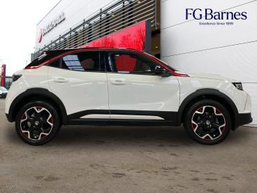 SPOTICAR Vauxhall Mokka 1.2 Turbo Gs Line Euro 6 (s/s) 5dr Used Car - Suv Petrol White - Guildford - 1200569005_2