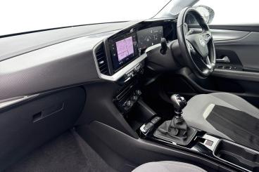 SPOTICAR Vauxhall Mokka 1.2 Turbo Elite Nav Premium Euro 6 (s/s) 5dr Used Car - Suv Petrol White - Eastleigh - 1200578280_2