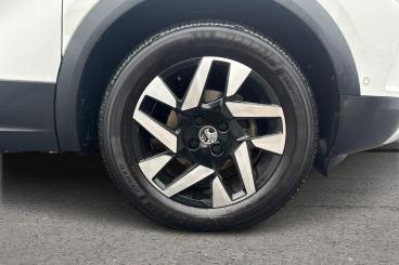 SPOTICAR Vauxhall Mokka 1.2 Turbo Elite Nav Premium Euro 6 (s/s) 5dr Used Car - Suv Petrol White - Eastleigh - 1200578280_5