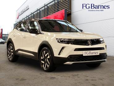 SPOTICAR Vauxhall Mokka 1.2 Turbo Elite Premium Euro 6 (s/s) 5dr Used Car - Suv Petrol White - Guildford - 1200582944_1