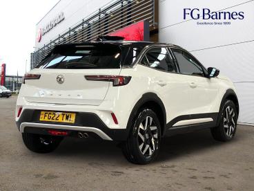 SPOTICAR Vauxhall Mokka 1.2 Turbo Elite Premium Euro 6 (s/s) 5dr Used Car - Suv Petrol White - Guildford - 1200582944_3