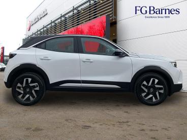 SPOTICAR Vauxhall Mokka 1.2 Turbo Elite Premium Euro 6 (s/s) 5dr Used Car - Suv Petrol White - Guildford - 1200593963_2