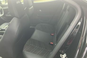 SPOTICAR Vauxhall Mokka 1.2 Turbo Ultimate Auto Euro 6 (s/s) 5dr Used Car - Suv Petrol Black - Welling - 1200594289_5