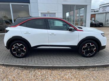 SPOTICAR Vauxhall Mokka 1.2 Turbo Gs Line Auto Euro 6 (s/s) 5dr Used Car - Suv Petrol White - Ryde - 1200604372_3