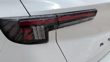 SPOTICAR Vauxhall Mokka 1.2 Turbo Ultimate Euro 6 (s/s) 5dr Used Car - Suv Petrol White - Liverpool - 1200609167_5