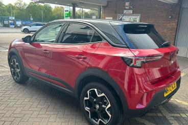 SPOTICAR Vauxhall Mokka 1.2 Turbo Ultimate Auto Euro 6 (s/s) 5dr Used Car - Suv Petrol Red - Farningham - 1200616782_2