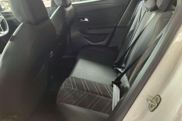 SPOTICAR Vauxhall Mokka 1.2 Turbo Ultimate Euro 6 (s/s) 5dr Used Car - Suv Petrol White - Rochester - 1200617280_5