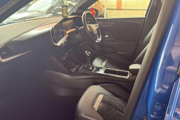 SPOTICAR Vauxhall Mokka 1.2 Turbo Ultimate Euro 6 (s/s) 5dr Used Car - Suv Petrol Blue - Bexleyheath - 1200632864_3