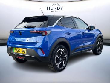 SPOTICAR Vauxhall Mokka Mokka-e 54kwh Ultimate Auto 5dr (long Range) Used Car - Suv Electric Blue - Poole - 1200543262_4