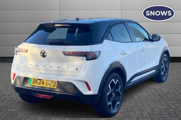 SPOTICAR Vauxhall Mokka Mokka-e 50kwh Ultimate Auto 5dr Used Car - Suv Electric White - Eastleigh - 1200562805_4