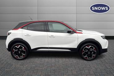 SPOTICAR Vauxhall Mokka Mokka-e 50kwh Gs Auto 5dr Used Car - Suv Electric White - Eastleigh - 1200571175_5