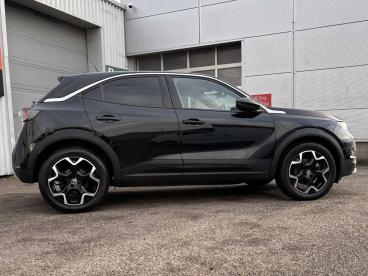 SPOTICAR Vauxhall Mokka Mokka-e 50kwh Ultimate Auto 5dr Used Car - Suv Electric Black - Inverness - 1200573255_3