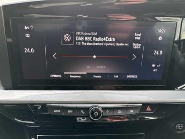 SPOTICAR Vauxhall Mokka Mokka-e 50kwh Ultimate Auto 5dr Used Car - Suv Electric Black - Inverness - 1200573255_5