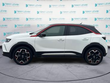 SPOTICAR Vauxhall Mokka Mokka-e 50kwh Gs Line Auto 5dr Used Car - Suv Electric White - West Thurrock Grays - 1200576914_2