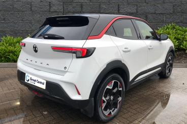 SPOTICAR Vauxhall Mokka Mokka-e 50kwh Sri Nav Premium Auto 5dr Used Car - Suv Electric White - Rugby - 1200578474_5