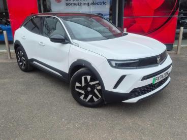 SPOTICAR Vauxhall Mokka Mokka-e 50kwh Griffin Auto 5dr Used Car - Suv Electric White - Boston - 1200584595_5