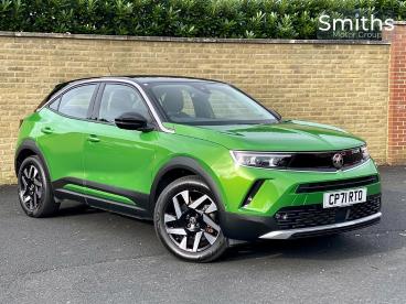SPOTICAR Vauxhall Mokka Mokka-e 50kwh Elite Premium Auto 5dr Used Car - Suv Electric Green - Ilkeston - 1200602219_1