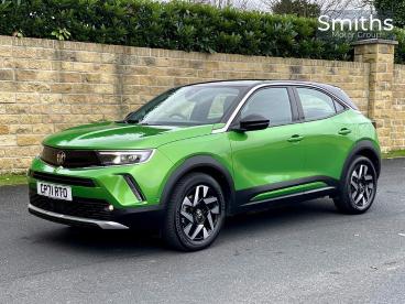 SPOTICAR Vauxhall Mokka Mokka-e 50kwh Elite Premium Auto 5dr Used Car - Suv Electric Green - Ilkeston - 1200602219_4