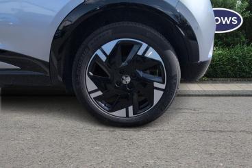 SPOTICAR Vauxhall Mokka Mokka-e 54kwh Ultimate Auto 5dr Used Car - Suv Electric Grey - Eastleigh - 1200623663_5