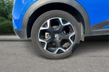 SPOTICAR Vauxhall Mokka Mokka-e 50kwh Ultimate Auto 5dr Used Car - Suv Electric Blue - Eastleigh - 1200623676_5