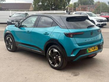 SPOTICAR Vauxhall Mokka Mokka-e 54kwh Ultimate Auto 5dr Used Car - Suv Electric Green - Billinghay - 1200624886_5