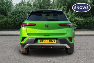 SPOTICAR Vauxhall Mokka Mokka-e 50kwh Ultimate Auto 5dr Used Car - Suv Electric Green - Basingstoke - 1200624986_4