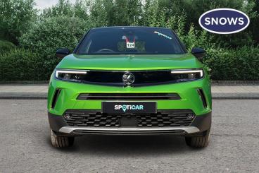 SPOTICAR Vauxhall Mokka Mokka-e 50kwh Ultimate Auto 5dr Used Car - Suv Electric Green - Basingstoke - 1200624986_5