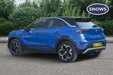 SPOTICAR Vauxhall Mokka Mokka-e 50kwh Ultimate Auto 5dr Used Car - Suv Electric Blue - Basingstoke - 1200629289_2