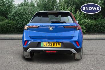 SPOTICAR Vauxhall Mokka Mokka-e 50kwh Ultimate Auto 5dr Used Car - Suv Electric Blue - Basingstoke - 1200629289_4