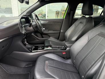 SPOTICAR Vauxhall Mokka Mokka-e 50kwh Ultimate Edition Auto 5dr Used Car - Suv Electric Green - Boston - 1200640785_3