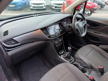 SPOTICAR Vauxhall Mokka X 1.4i Turbo Ecotec Design Nav Euro 6 (s/s) 5dr Used Car - Suv Petrol Grey - Billinghay - 1200564214_3